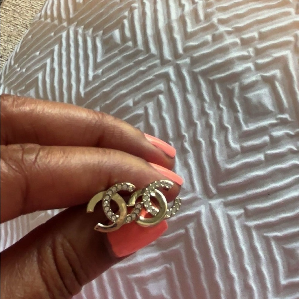 Chanel Gold and diamond Women's Earrings - Picture 2 of 6